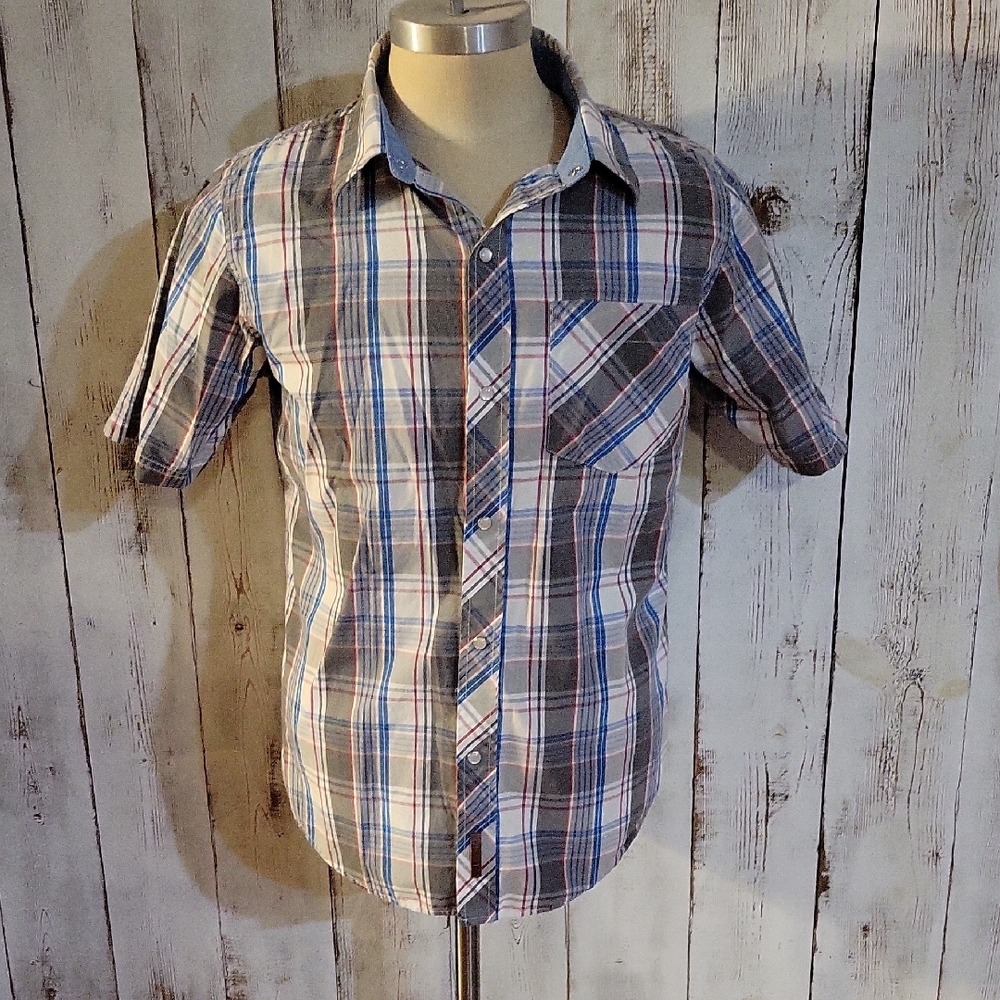 GoLite Men's Pearl Snap Short Sleeve Shirt